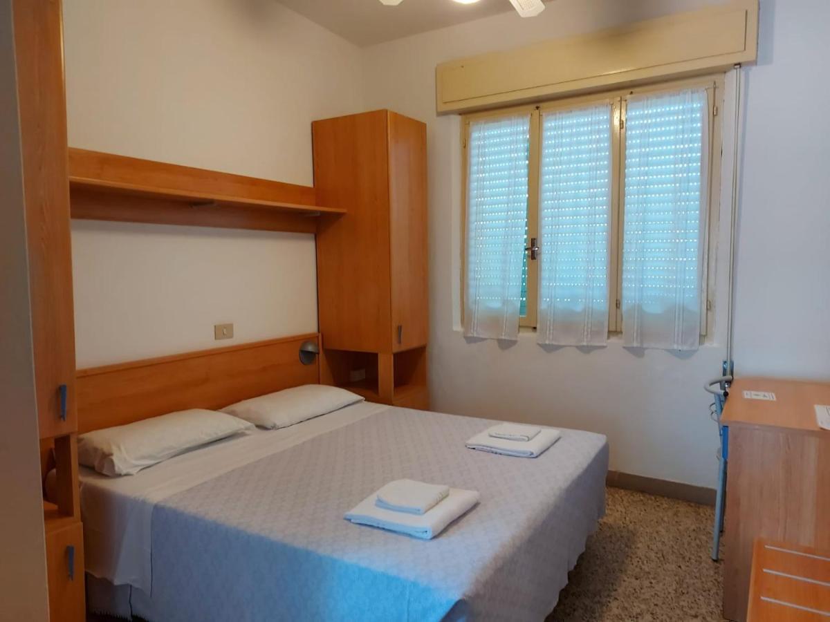 Albergo Alla Nave Lignano Sabbiadoro Exterior foto