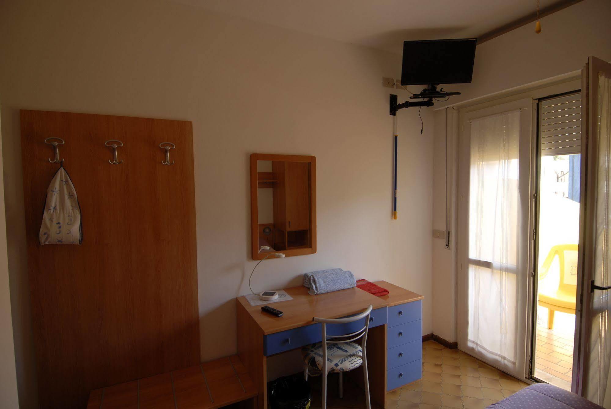 Albergo Alla Nave Lignano Sabbiadoro Exterior foto